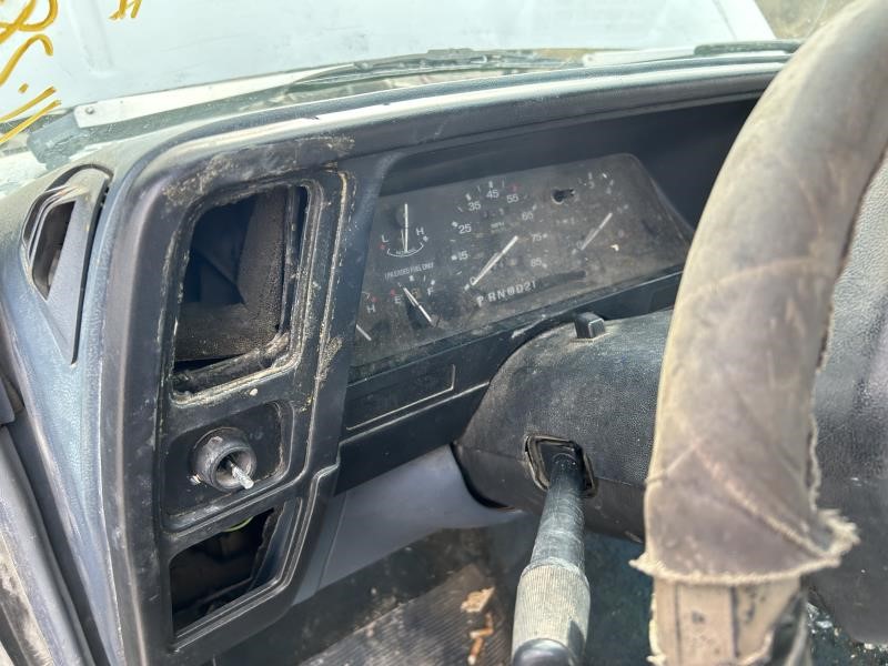 https://f005.backblazeb2.com/file/img-partshotlines-com/Inventory/EX304/Vehicle/25161_07.jpg