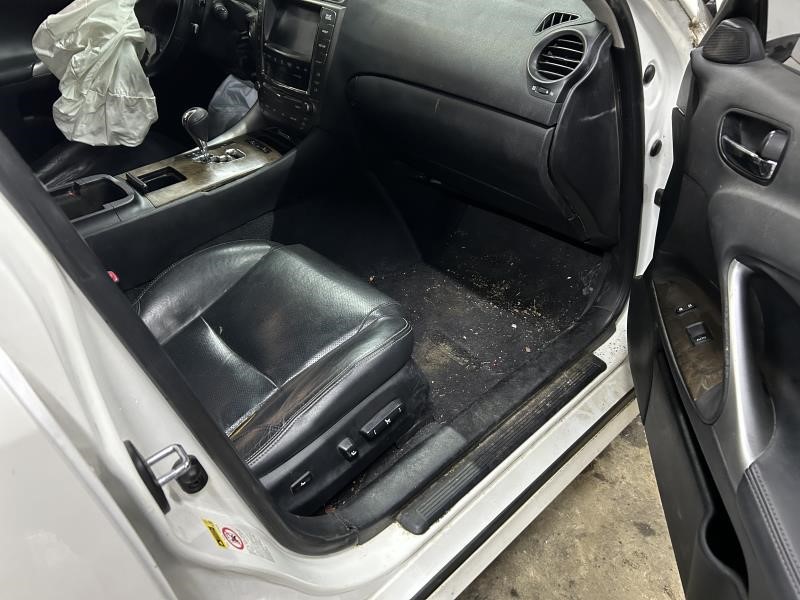 https://f005.backblazeb2.com/file/img-partshotlines-com/Inventory/EX304/Vehicle/25299_10.jpg