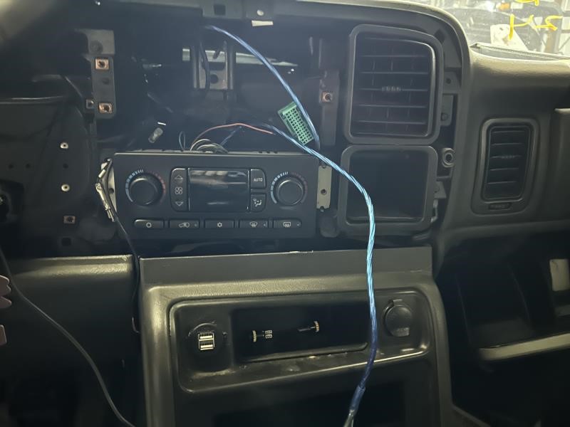 https://f005.backblazeb2.com/file/img-partshotlines-com/Inventory/EX304/Vehicle/25360_03.jpg