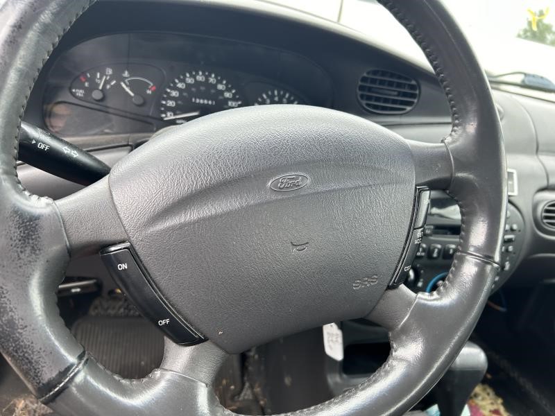 https://f005.backblazeb2.com/file/img-partshotlines-com/Inventory/EX304/Vehicle/26002_07.jpg