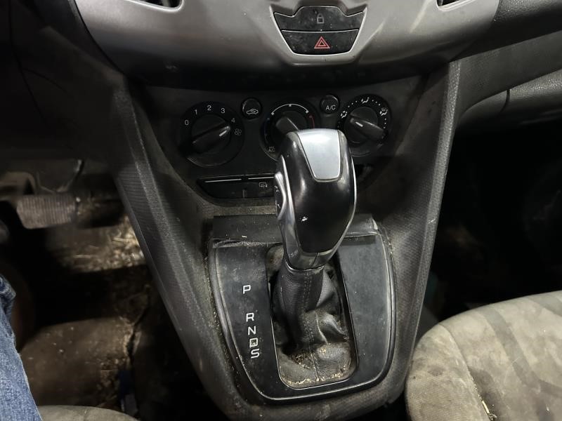 https://f005.backblazeb2.com/file/img-partshotlines-com/Inventory/EX304/Vehicle/26304_10.jpg