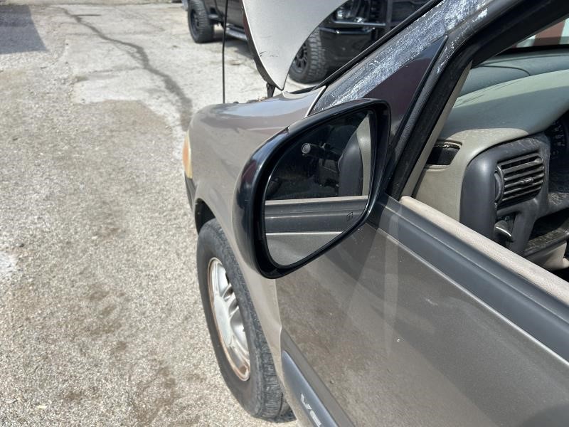 https://f005.backblazeb2.com/file/img-partshotlines-com/Inventory/EX304/Vehicle/26727_07.jpg