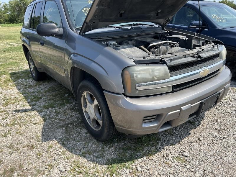 https://f005.backblazeb2.com/file/img-partshotlines-com/Inventory/EX304/Vehicle/26731_03.jpg