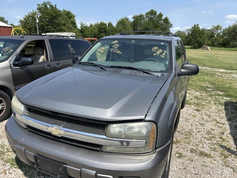 https://f005.backblazeb2.com/file/img-partshotlines-com/Inventory/EX304/Vehicle/26731_04.jpg