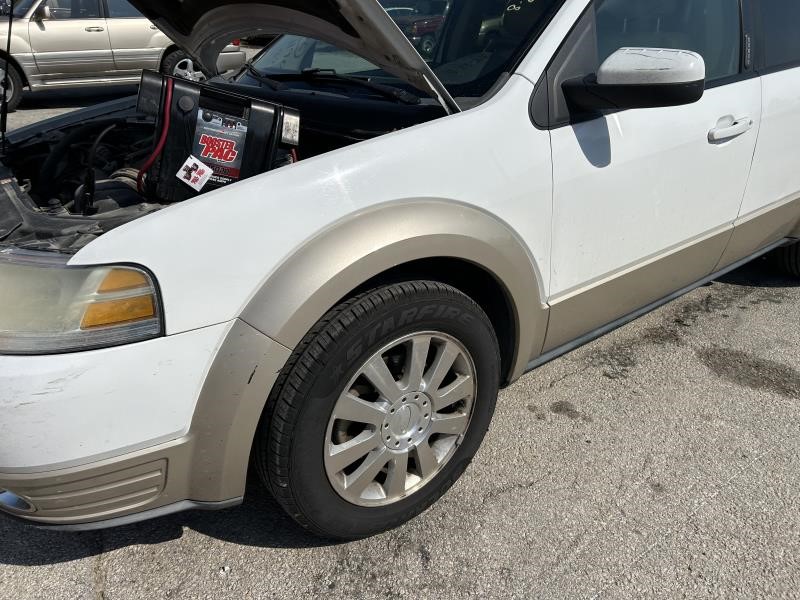 https://f005.backblazeb2.com/file/img-partshotlines-com/Inventory/EX304/Vehicle/26870_04.jpg