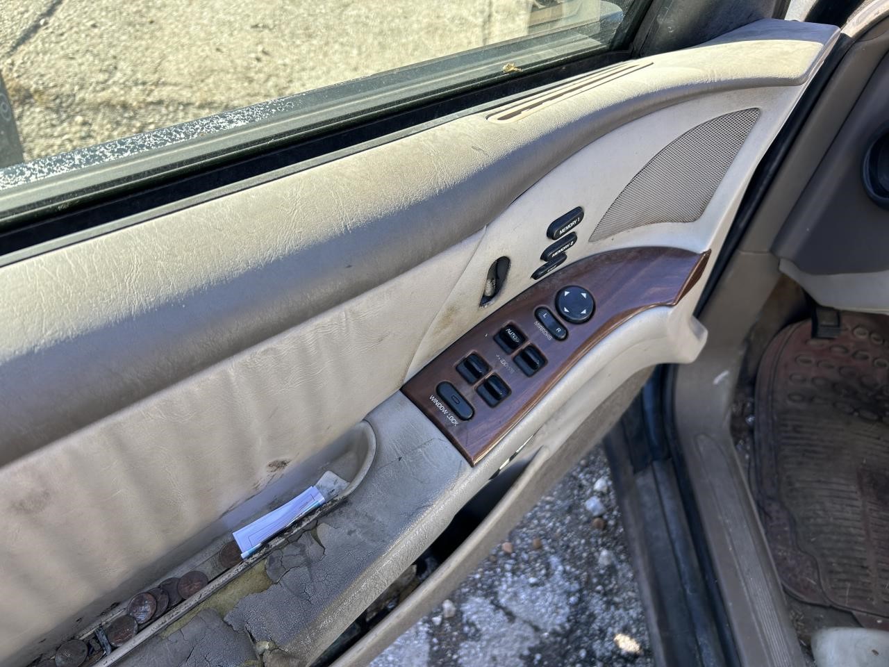 https://f005.backblazeb2.com/file/img-partshotlines-com/Inventory/EX304/Vehicle/27421_05.jpg