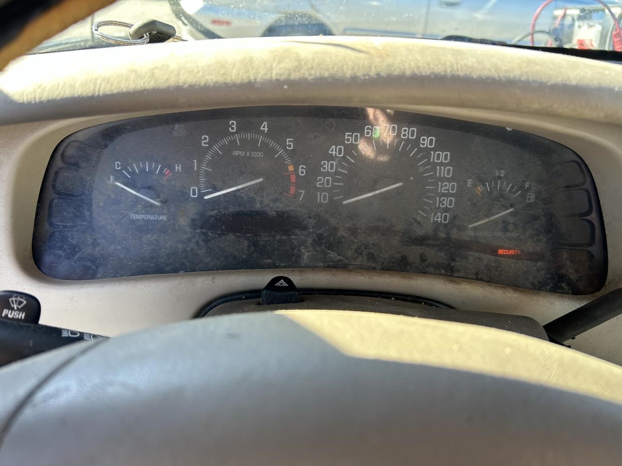 https://f005.backblazeb2.com/file/img-partshotlines-com/Inventory/EX304/Vehicle/27421_06.jpg