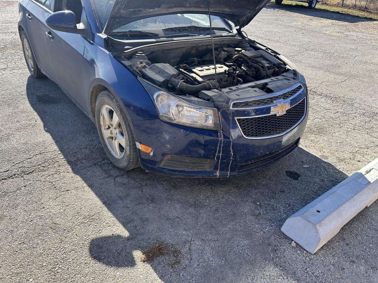 https://f005.backblazeb2.com/file/img-partshotlines-com/Inventory/EX304/Vehicle/27484_02.jpg