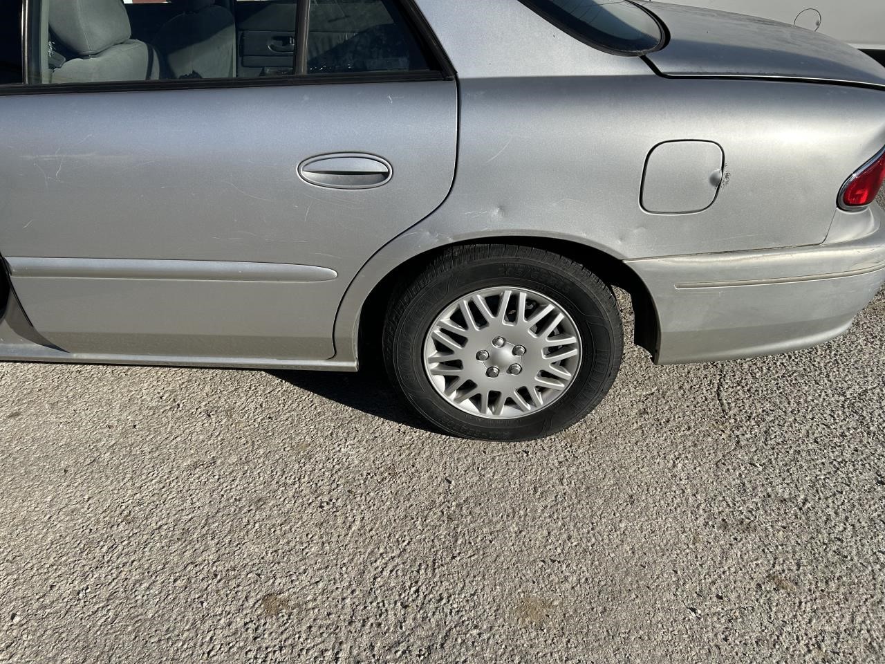 https://f005.backblazeb2.com/file/img-partshotlines-com/Inventory/EX304/Vehicle/27487_04.jpg