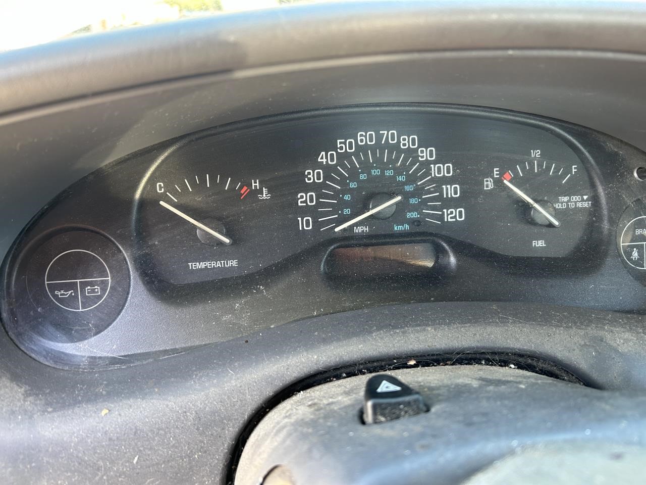 https://f005.backblazeb2.com/file/img-partshotlines-com/Inventory/EX304/Vehicle/27487_08.jpg