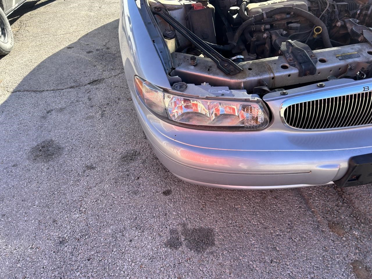 https://f005.backblazeb2.com/file/img-partshotlines-com/Inventory/EX304/Vehicle/27487_12.jpg