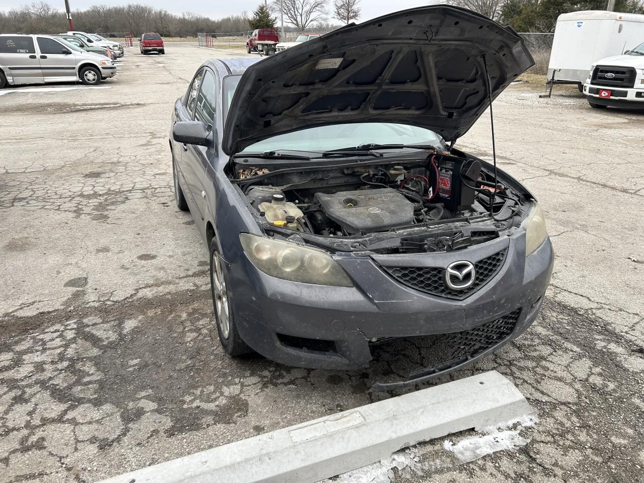https://f005.backblazeb2.com/file/img-partshotlines-com/Inventory/EX304/Vehicle/27644_01.jpg