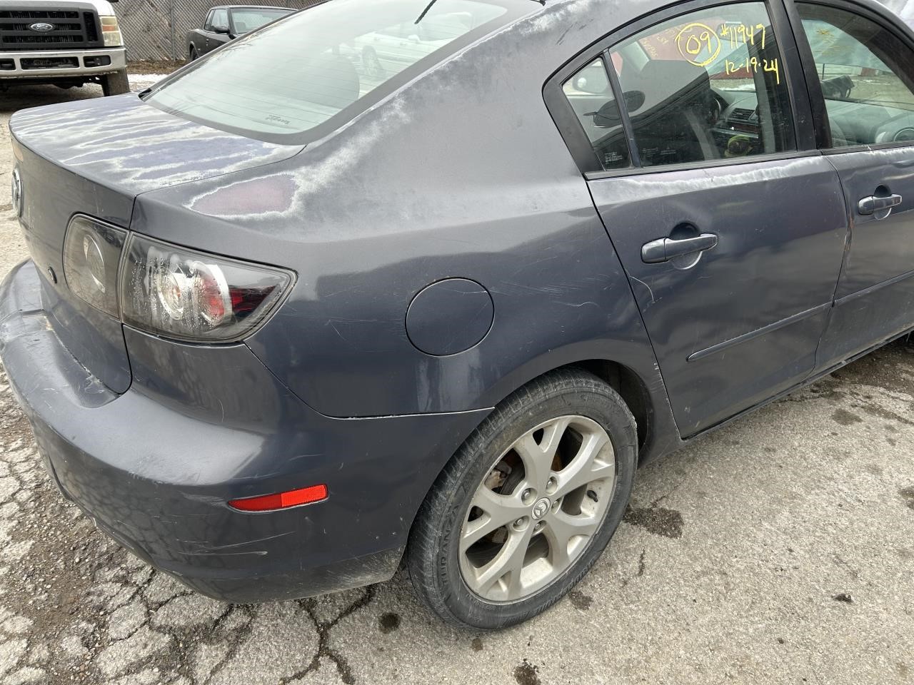 https://f005.backblazeb2.com/file/img-partshotlines-com/Inventory/EX304/Vehicle/27644_05.jpg