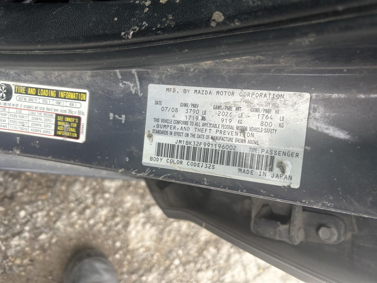 https://f005.backblazeb2.com/file/img-partshotlines-com/Inventory/EX304/Vehicle/27644_12.jpg