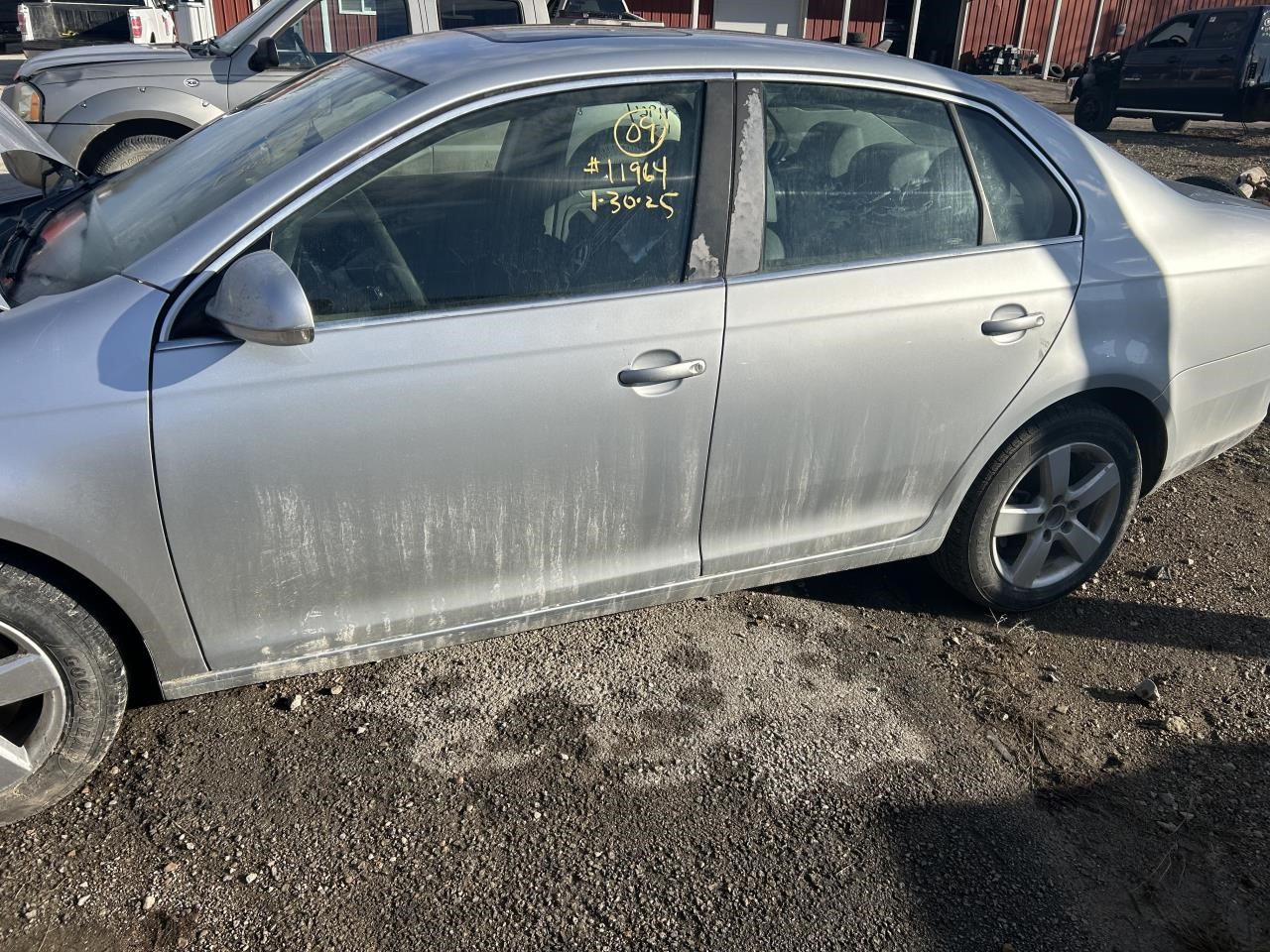 https://f005.backblazeb2.com/file/img-partshotlines-com/Inventory/EX304/Vehicle/27903_04.jpg
