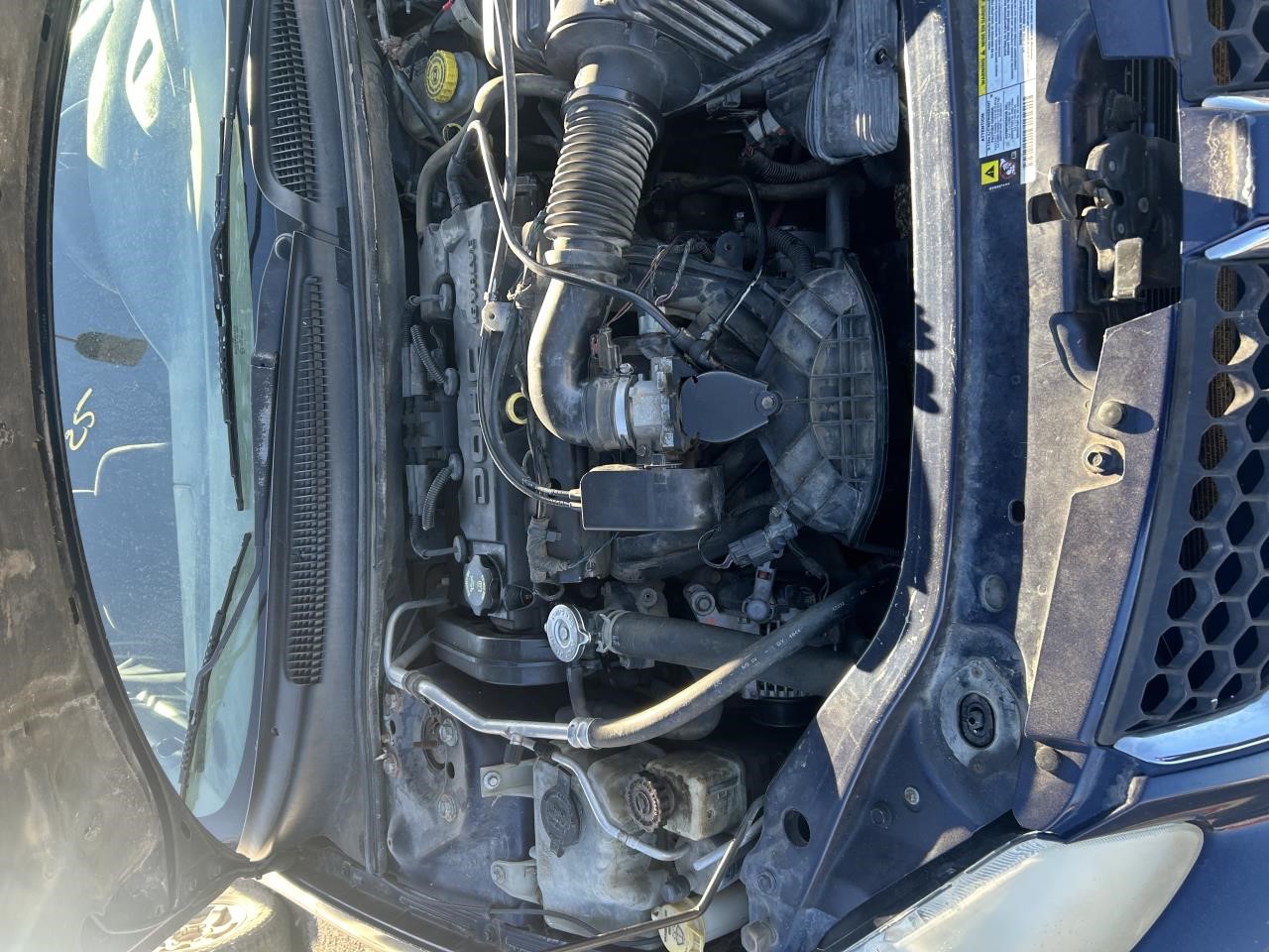 https://f005.backblazeb2.com/file/img-partshotlines-com/Inventory/EX304/Vehicle/27925_12.jpg