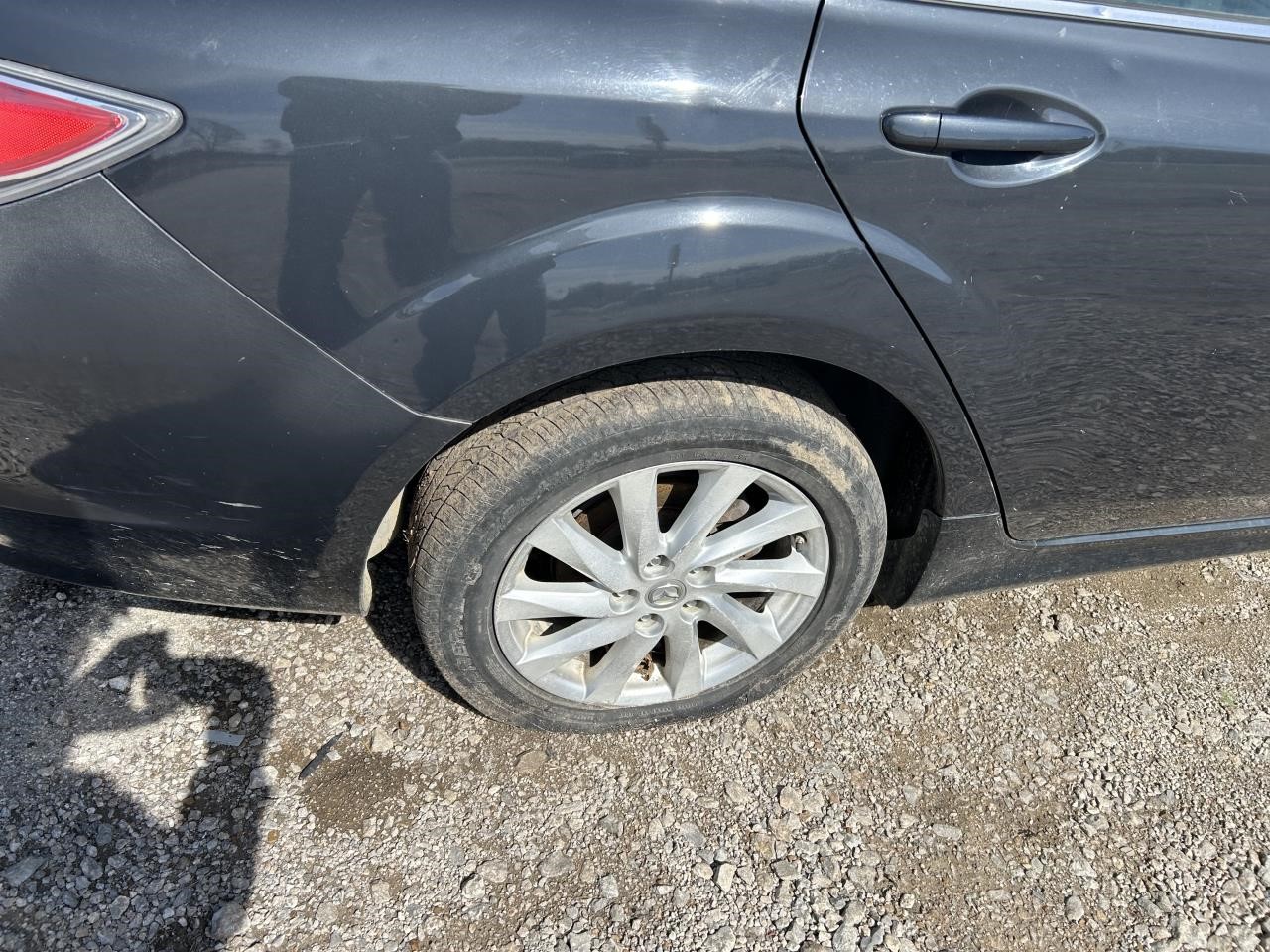 https://f005.backblazeb2.com/file/img-partshotlines-com/Inventory/EX304/Vehicle/27972_12.jpg