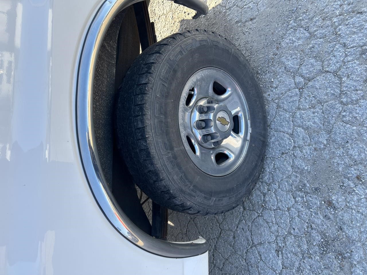 https://f005.backblazeb2.com/file/img-partshotlines-com/Inventory/EX304/Vehicle/28016_14.jpg