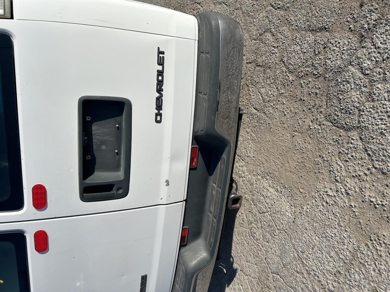 https://f005.backblazeb2.com/file/img-partshotlines-com/Inventory/EX304/Vehicle/28016_15.jpg
