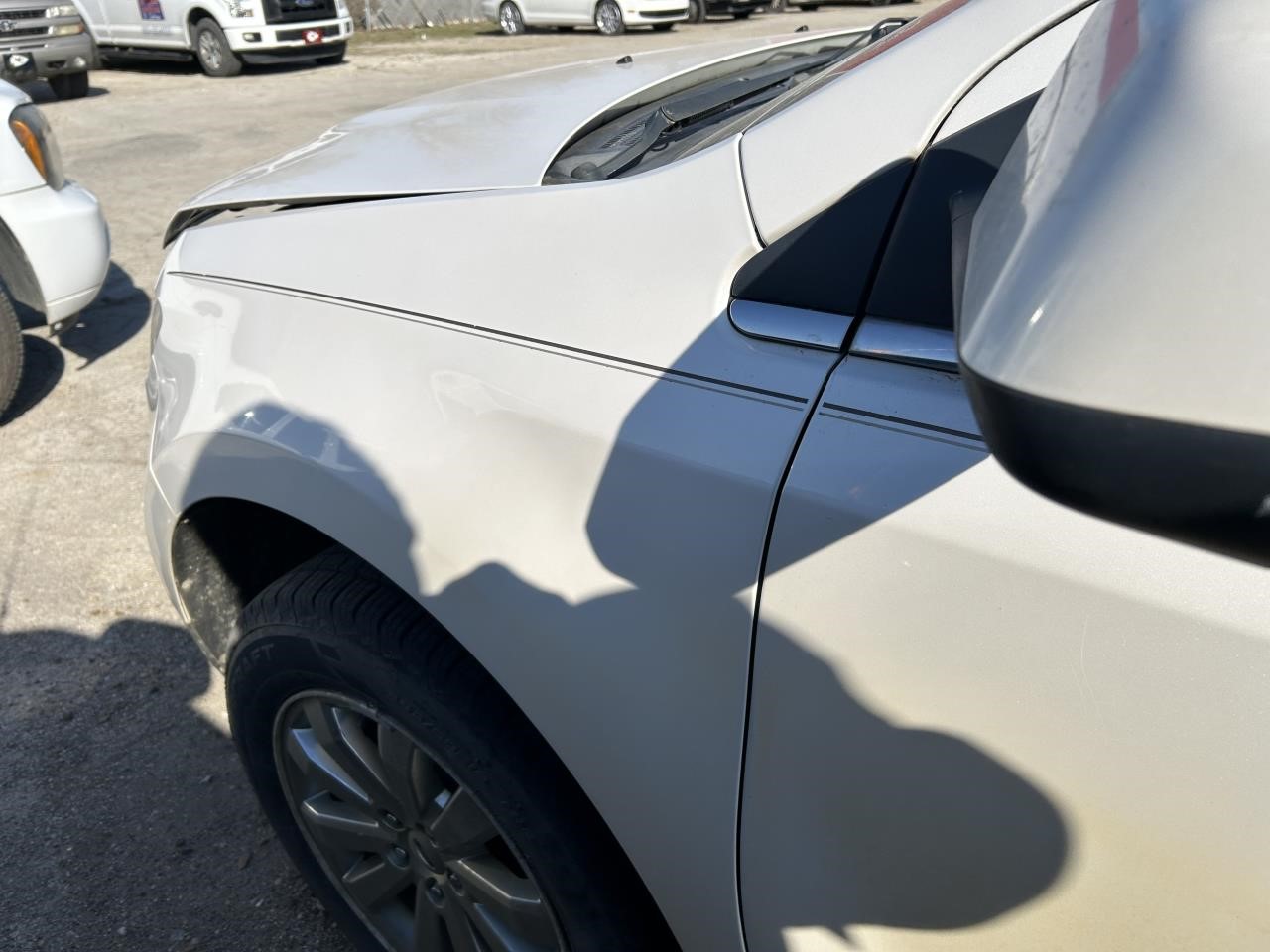 https://f005.backblazeb2.com/file/img-partshotlines-com/Inventory/EX304/Vehicle/28079_08.jpg