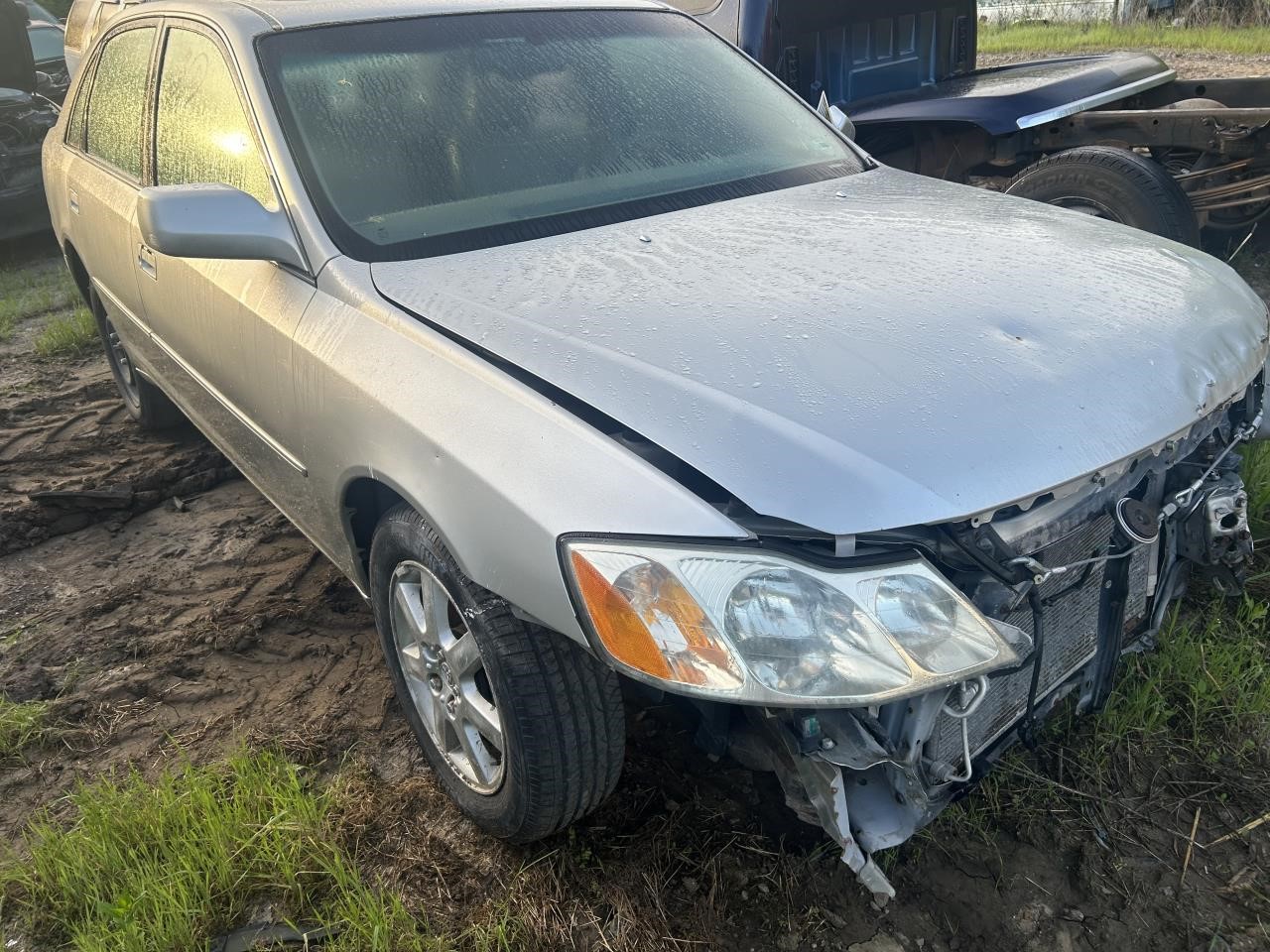 https://f005.backblazeb2.com/file/img-partshotlines-com/Inventory/EX304/Vehicle/28391_02.jpg