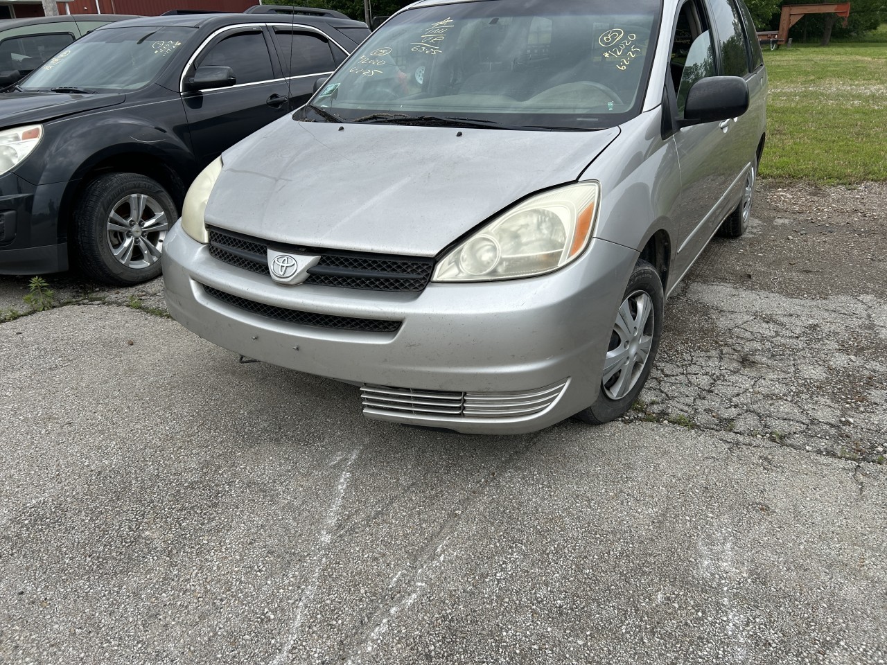 https://f005.backblazeb2.com/file/img-partshotlines-com/Inventory/EX304/Vehicle/28537_02.jpg