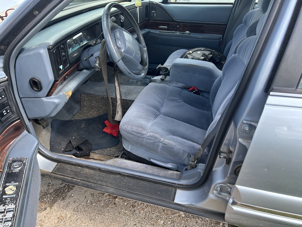 https://f005.backblazeb2.com/file/img-partshotlines-com/Inventory/EX304/Vehicle/28804_07.jpg
