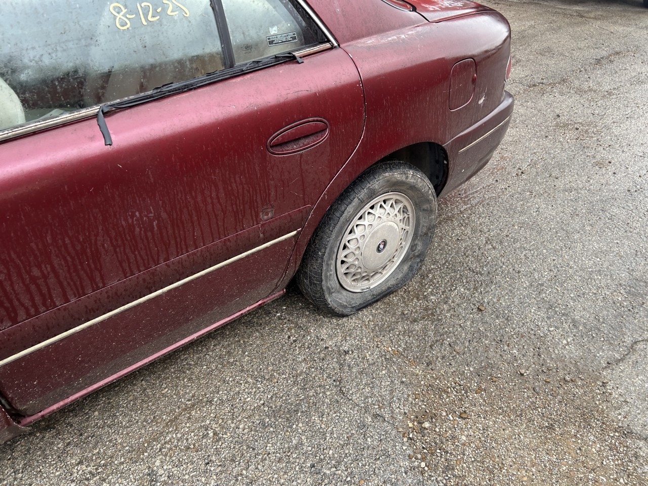 https://f005.backblazeb2.com/file/img-partshotlines-com/Inventory/EX304/Vehicle/29099_06.jpg