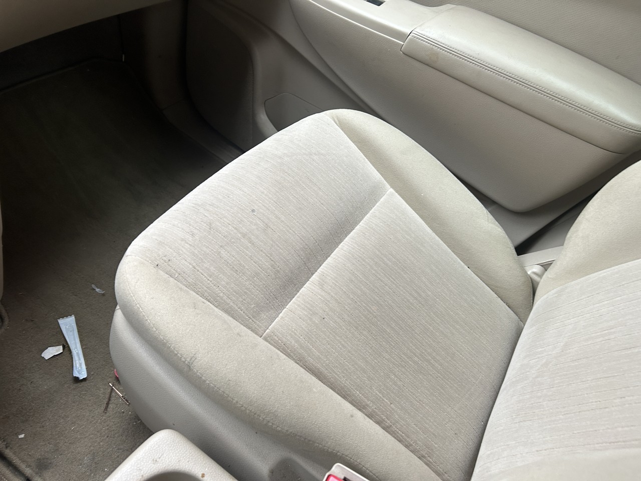 https://f005.backblazeb2.com/file/img-partshotlines-com/Inventory/EX304/Vehicle/29132_12.jpg