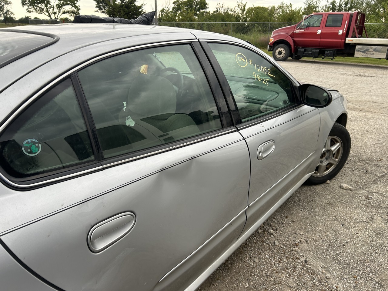 https://f005.backblazeb2.com/file/img-partshotlines-com/Inventory/EX304/Vehicle/29175_08.jpg
