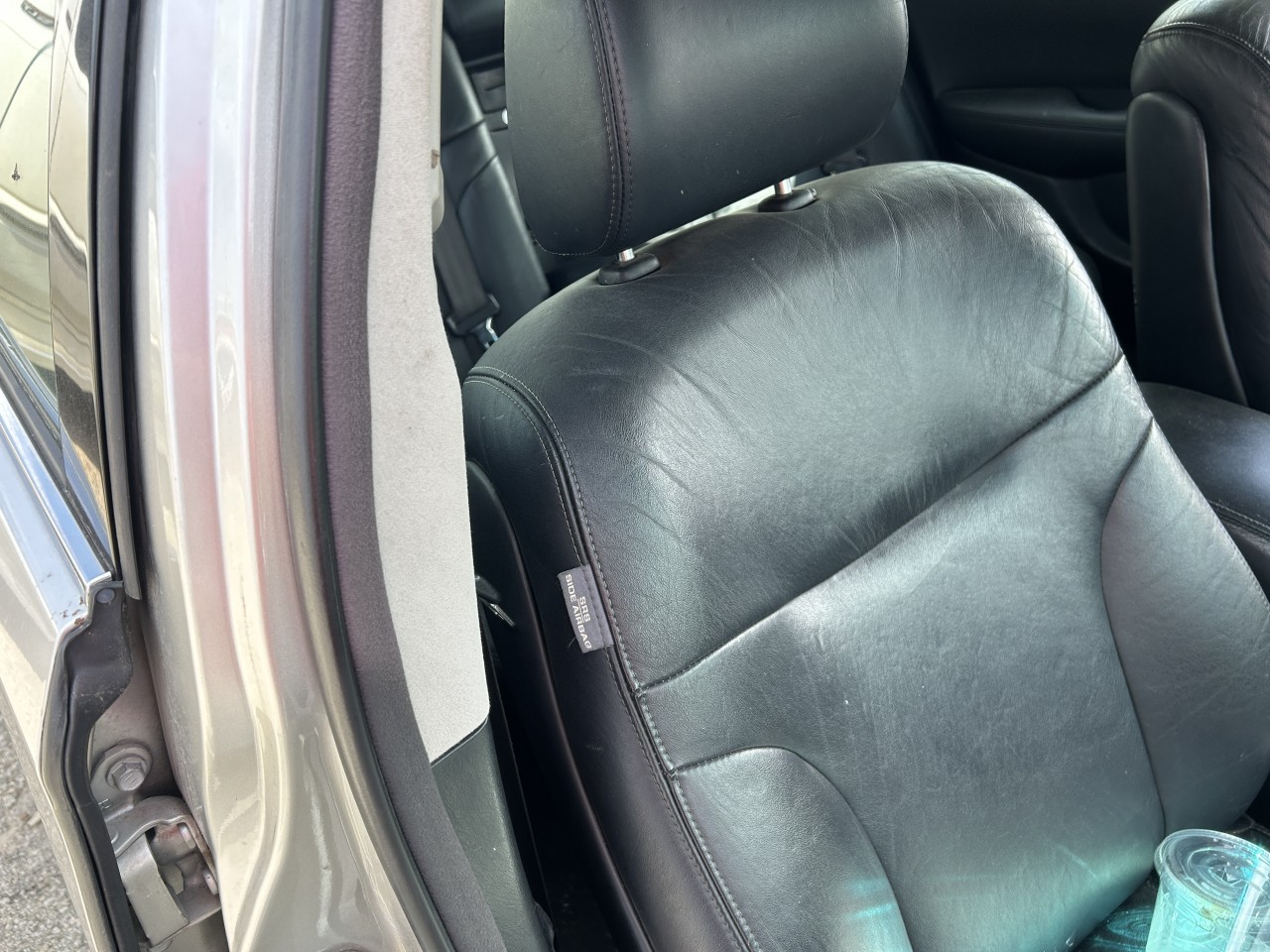 https://f005.backblazeb2.com/file/img-partshotlines-com/Inventory/EX304/Vehicle/29257_01.jpg