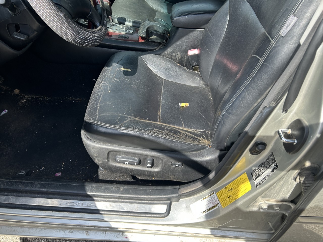 https://f005.backblazeb2.com/file/img-partshotlines-com/Inventory/EX304/Vehicle/29257_10.jpg
