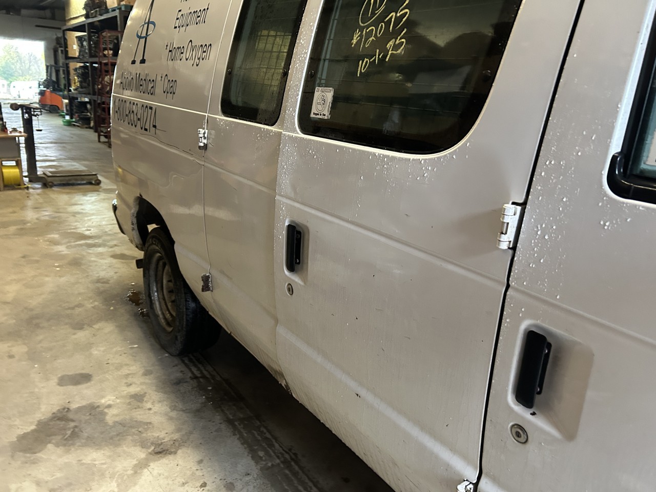 https://f005.backblazeb2.com/file/img-partshotlines-com/Inventory/EX304/Vehicle/29475_12.jpg