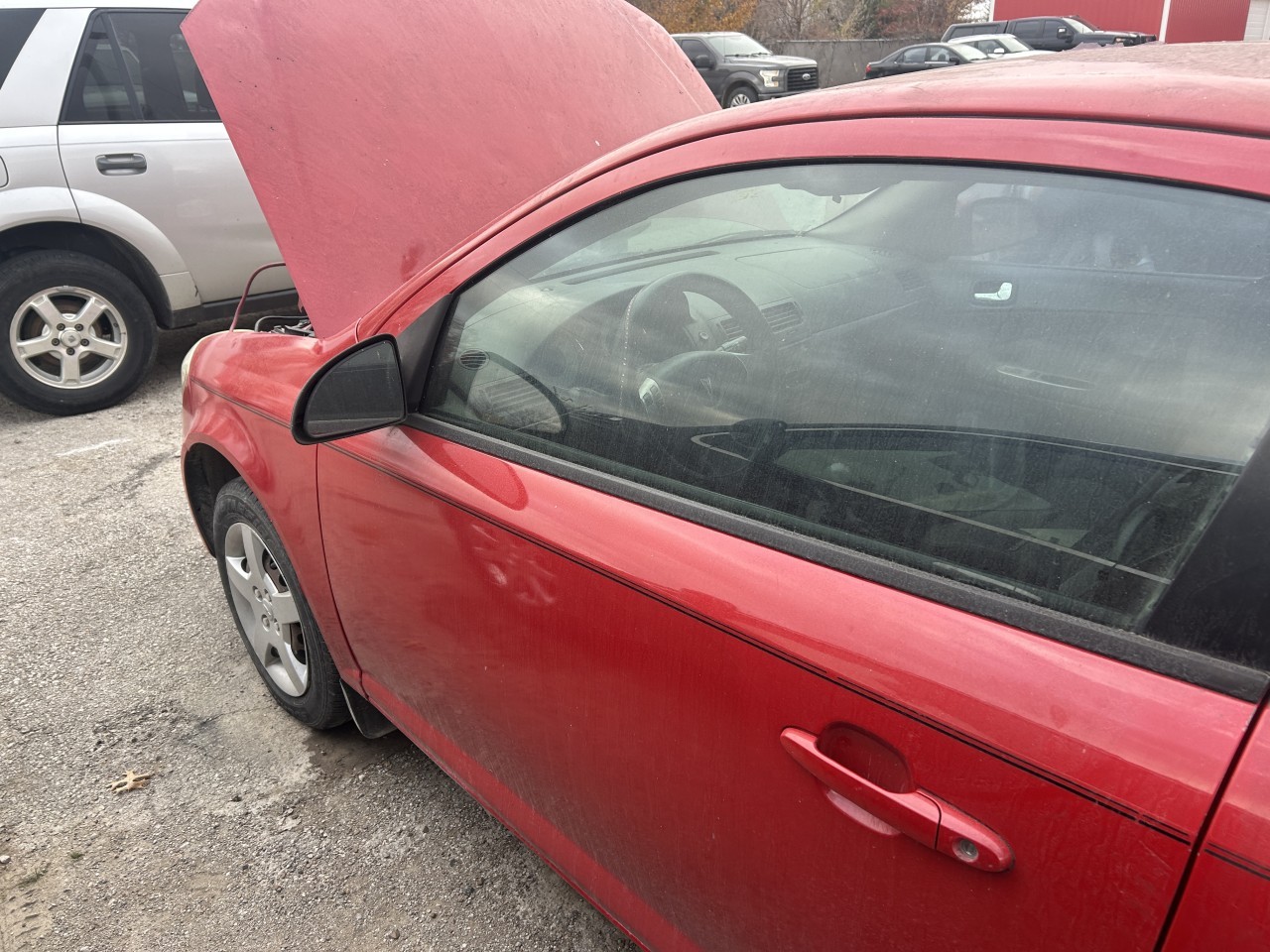 https://f005.backblazeb2.com/file/img-partshotlines-com/Inventory/EX304/Vehicle/29587_11.jpg