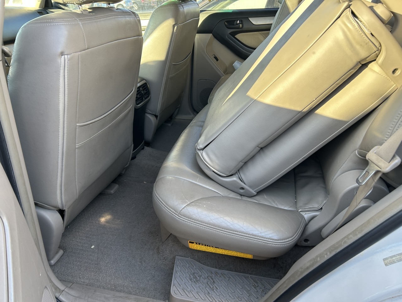 https://f005.backblazeb2.com/file/img-partshotlines-com/Inventory/EX304/Vehicle/29830_08.jpg