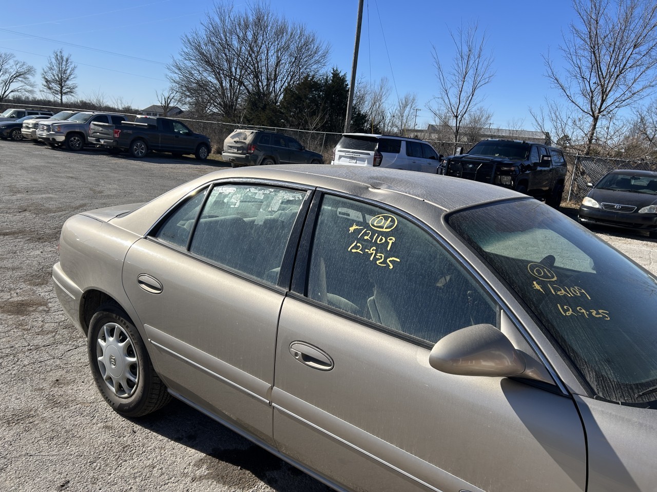 https://f005.backblazeb2.com/file/img-partshotlines-com/Inventory/EX304/Vehicle/29837_02.jpg