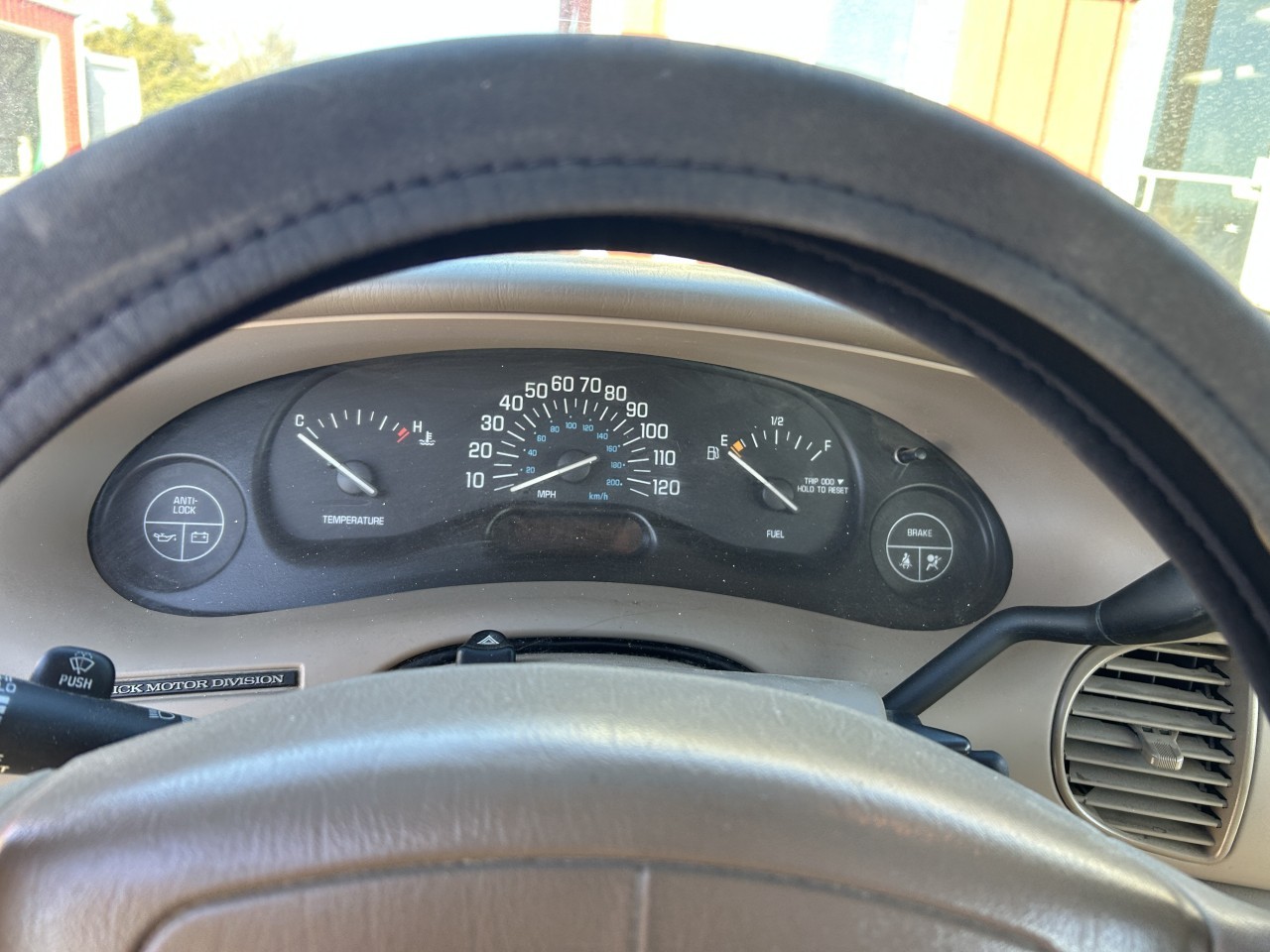 https://f005.backblazeb2.com/file/img-partshotlines-com/Inventory/EX304/Vehicle/29837_07.jpg