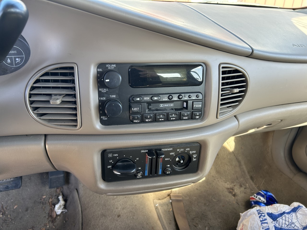 https://f005.backblazeb2.com/file/img-partshotlines-com/Inventory/EX304/Vehicle/29837_08.jpg