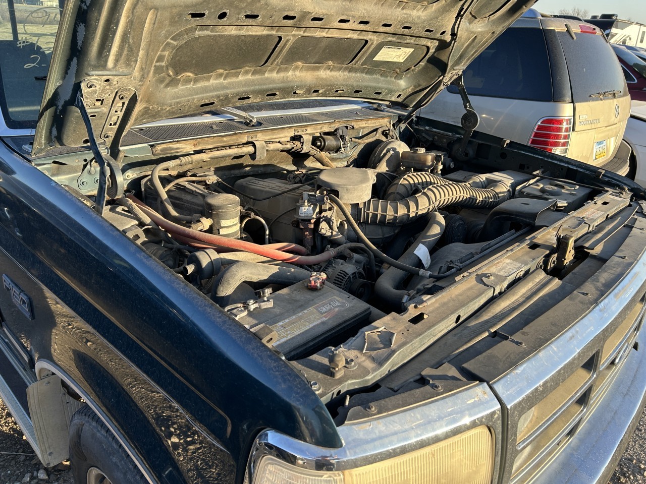 https://f005.backblazeb2.com/file/img-partshotlines-com/Inventory/EX304/Vehicle/30153_01.jpg
