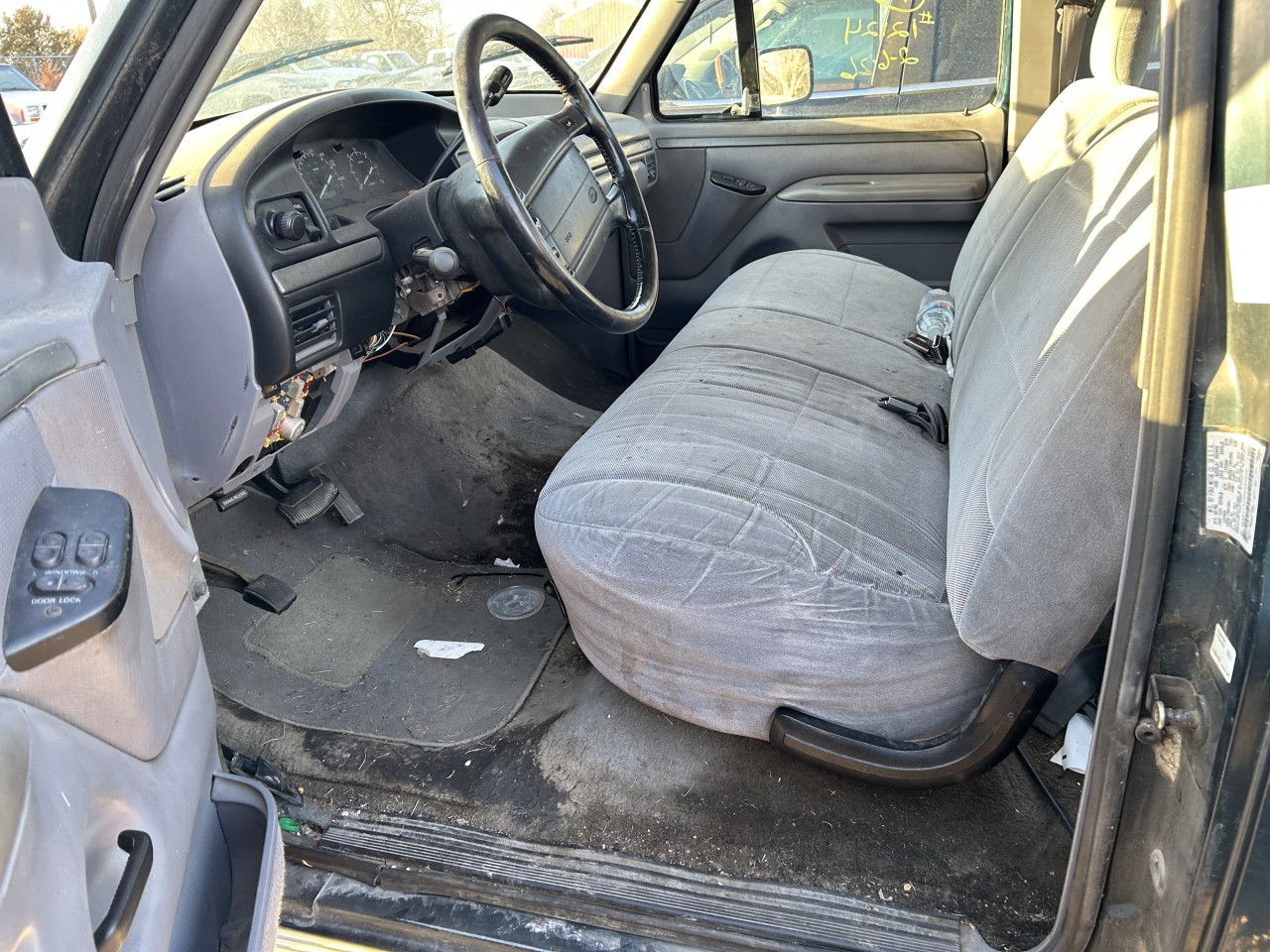 https://f005.backblazeb2.com/file/img-partshotlines-com/Inventory/EX304/Vehicle/30153_11.jpg