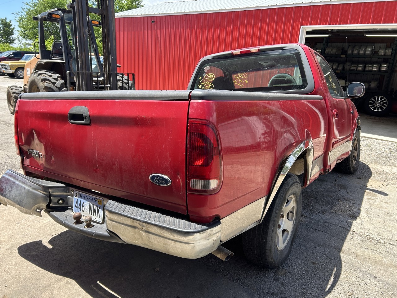 https://f005.backblazeb2.com/file/img-partshotlines-com/Inventory/EX304/Vehicle/30549_01.jpg