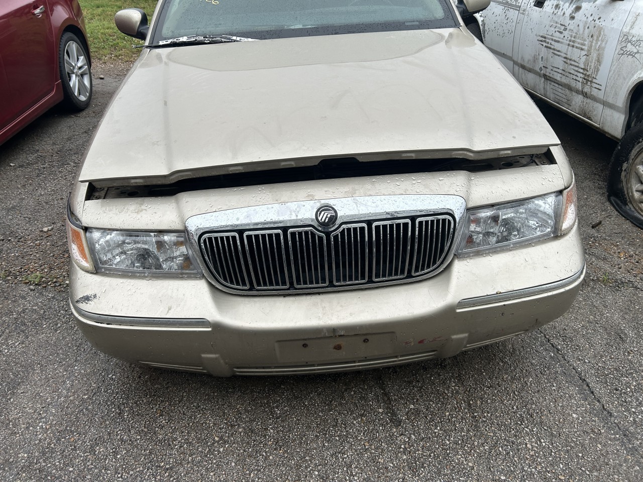 https://f005.backblazeb2.com/file/img-partshotlines-com/Inventory/EX304/Vehicle/30647_12.jpg