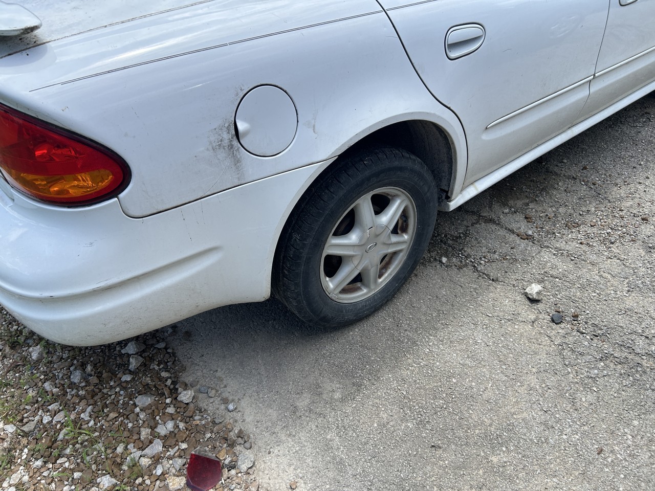 https://f005.backblazeb2.com/file/img-partshotlines-com/Inventory/EX304/Vehicle/30757_08.jpg