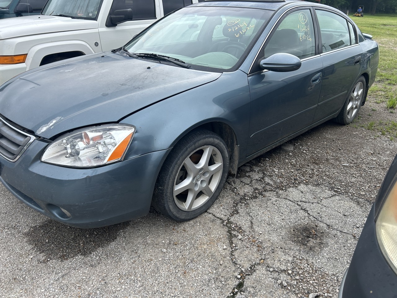 https://f005.backblazeb2.com/file/img-partshotlines-com/Inventory/EX304/Vehicle/30840_11.jpg