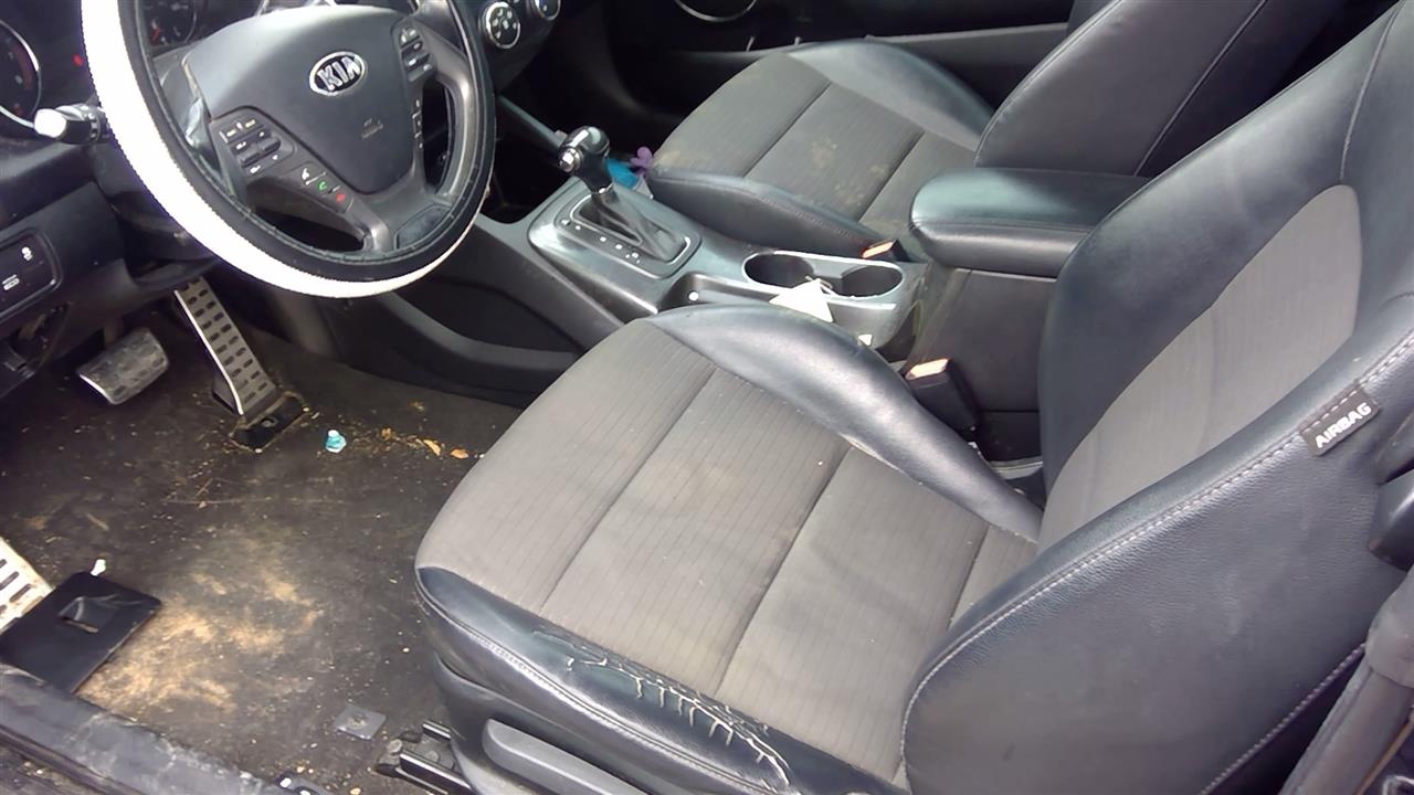 https://f005.backblazeb2.com/file/img-partshotlines-com/Inventory/EX366/Vehicle/10008_05.jpg