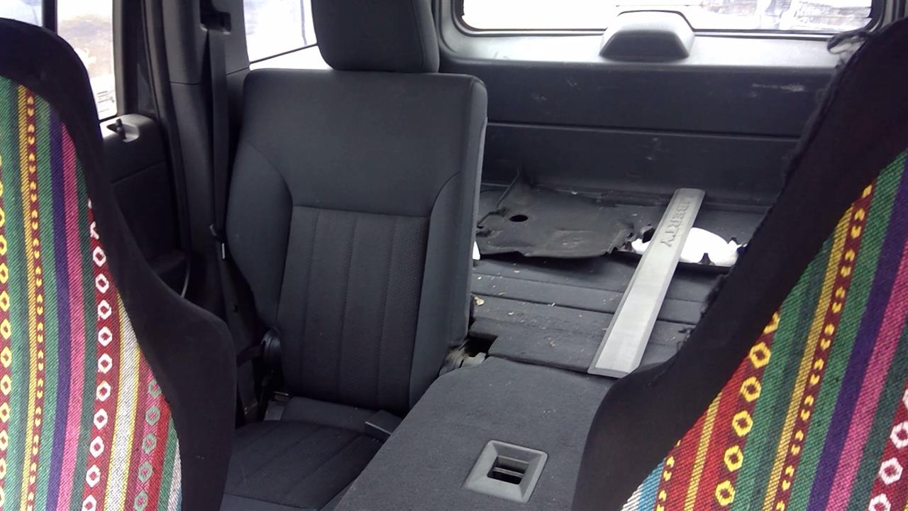 https://f005.backblazeb2.com/file/img-partshotlines-com/Inventory/EX366/Vehicle/10014_06.jpg