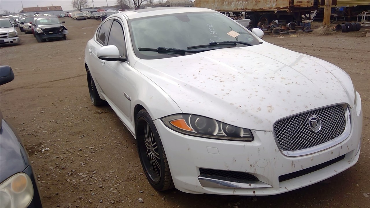 https://f005.backblazeb2.com/file/img-partshotlines-com/Inventory/EX366/Vehicle/10078_08.jpg