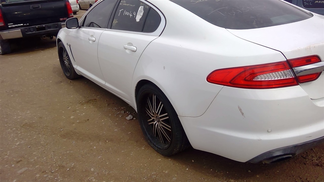 https://f005.backblazeb2.com/file/img-partshotlines-com/Inventory/EX366/Vehicle/10078_11.jpg