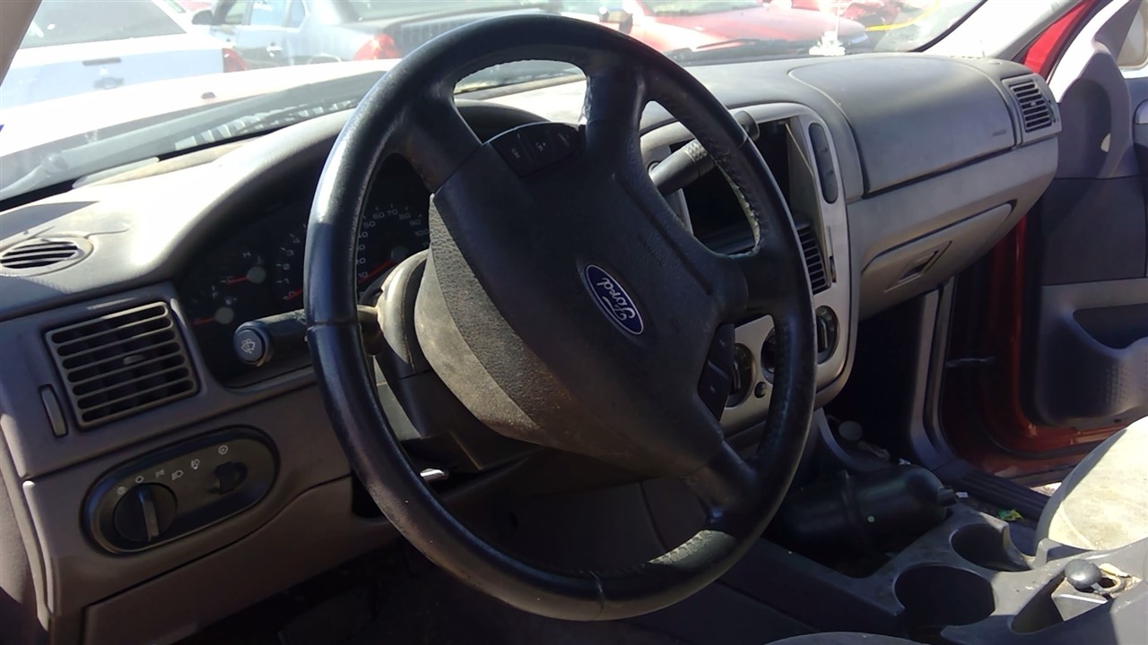https://f005.backblazeb2.com/file/img-partshotlines-com/Inventory/EX366/Vehicle/10113_05.jpg