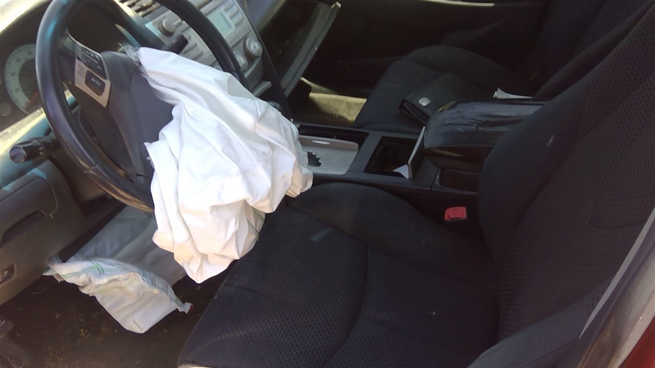 https://f005.backblazeb2.com/file/img-partshotlines-com/Inventory/EX366/Vehicle/10149_04.jpg